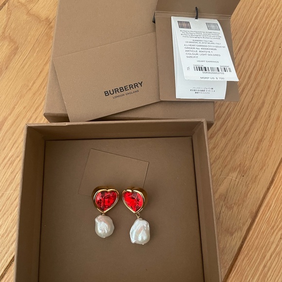 NWT Burberry Earrings - Picture 5 of 5